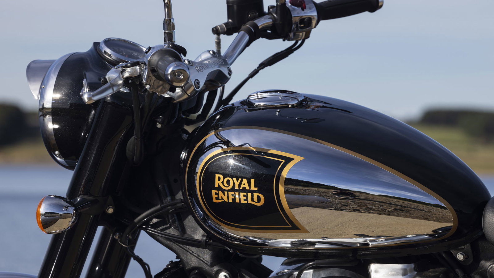 Royal Enfield Classic 650 tank